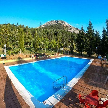 Kyomu Resort Hostel Velilla del Rio Carrion ภายนอก รูปภาพ